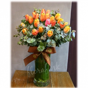 A57  玻璃樽花 - 屈金香花樽花 A57  玻璃樽花 - 屈金香花樽花